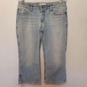 BKE Buckle Denim Jeans Harbor Capri Regular Size 30 Distressed Blue